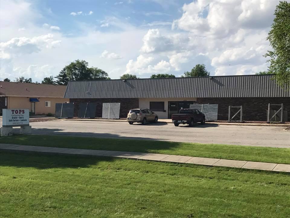 Tops Unlimited, Inc. building exterior